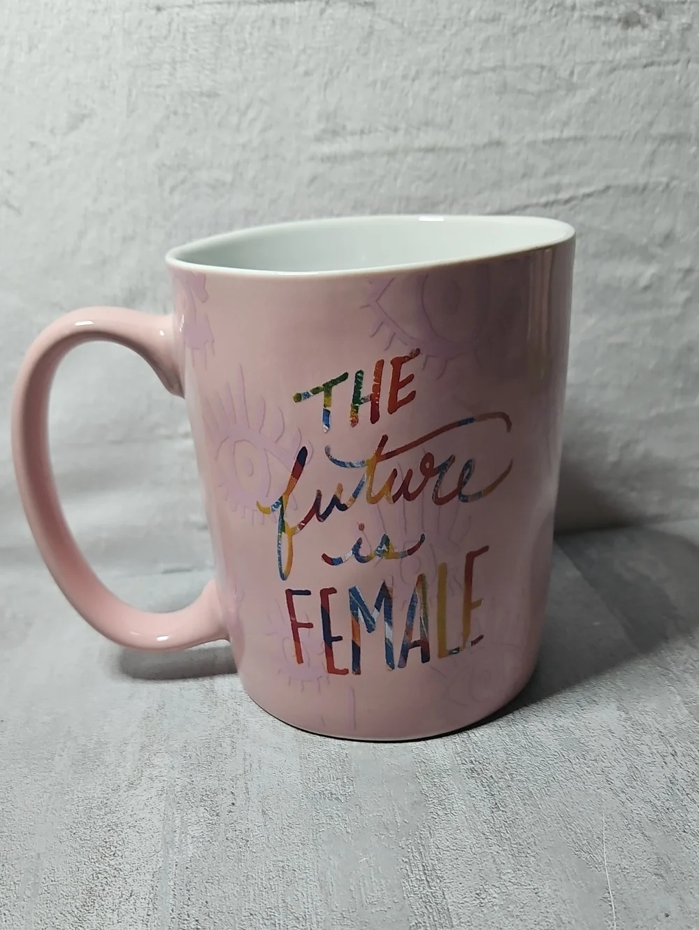 Etta Vee ceramic mug features a 